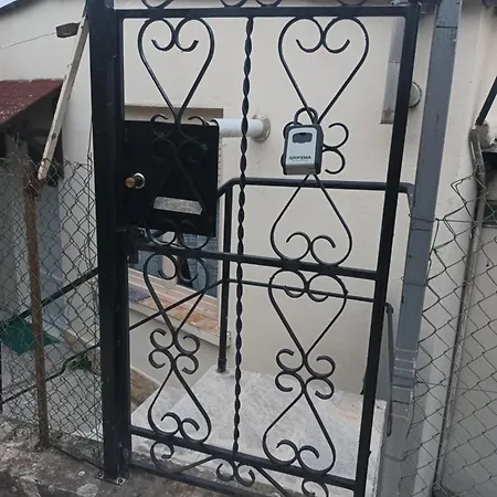 Maison Individuelle Apartamento *